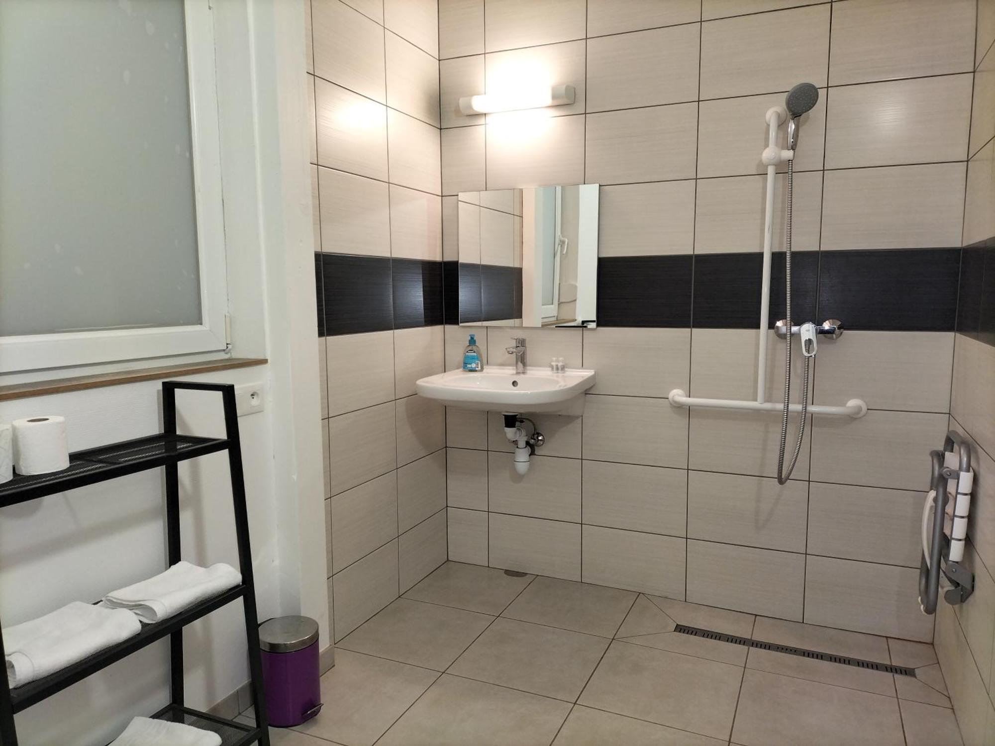 Appart'Hotel Les Acacias Courte Et Longue Duree Bischoffsheim 外观 照片